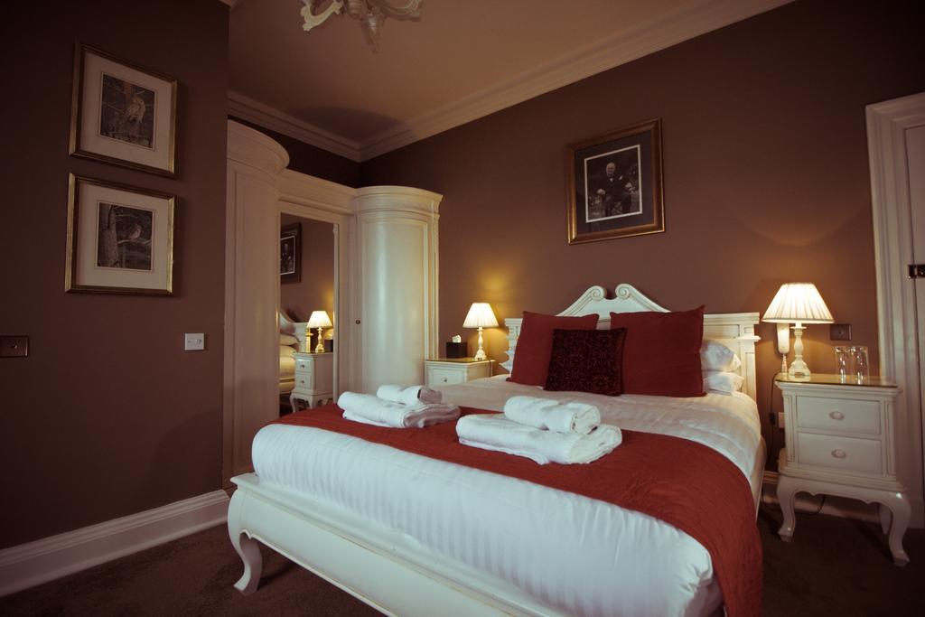 Port Lympne Mansion Hotel Exterior photo
